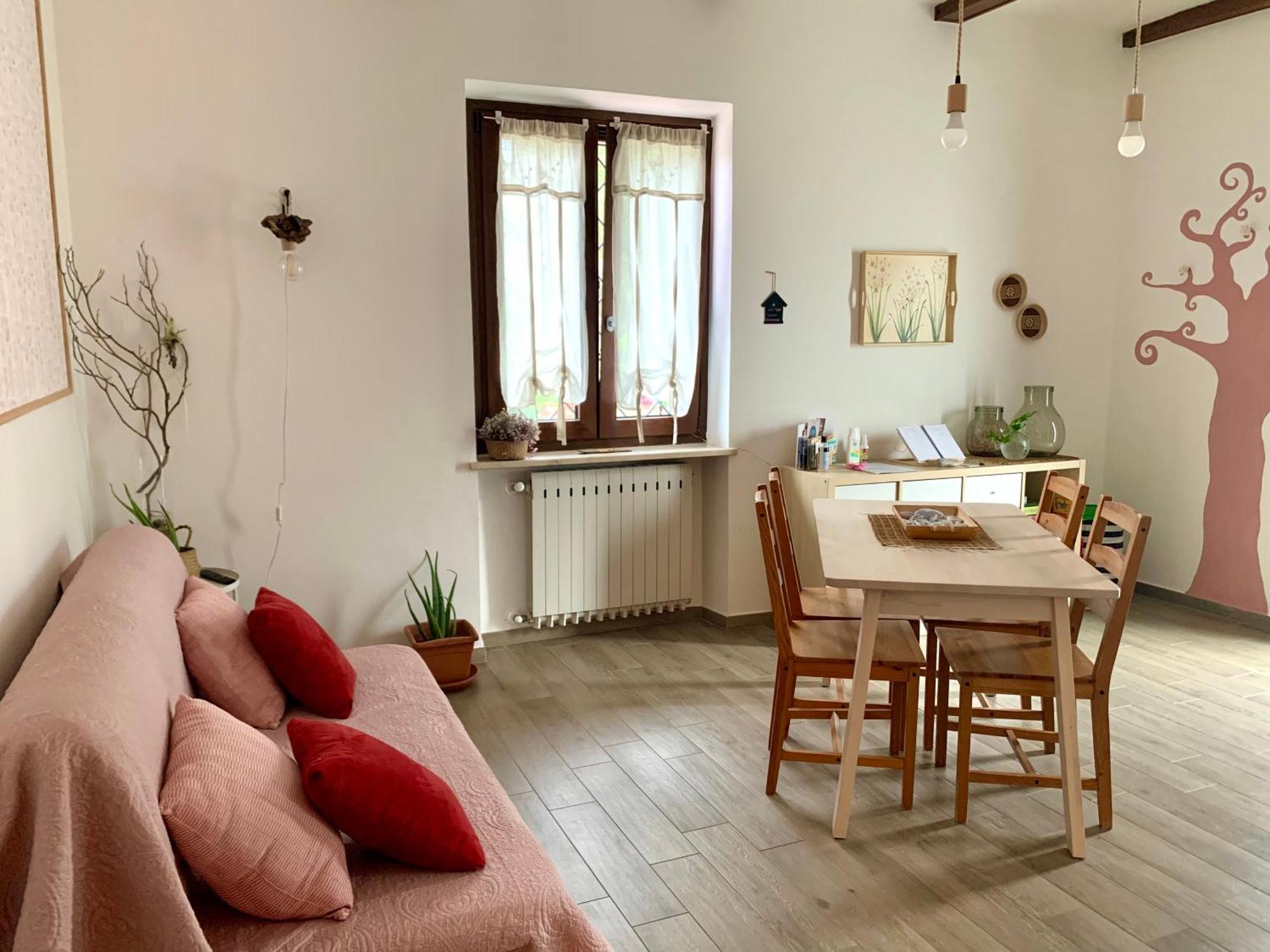 شقة La Casa Rosa Piobesi d'Alba المظهر الخارجي الصورة
